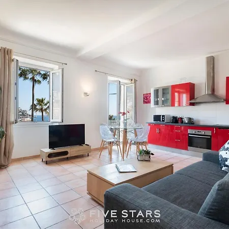 Apart Overlooking The Port Of Holiday home *